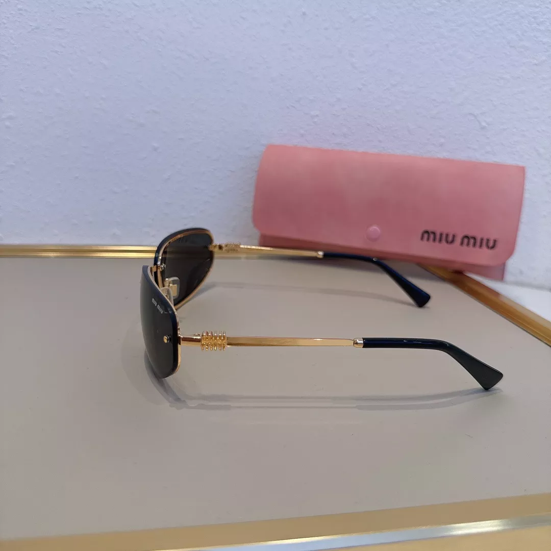 Sophisticated 2834 MIU MIU AAA Quality Sunglasses