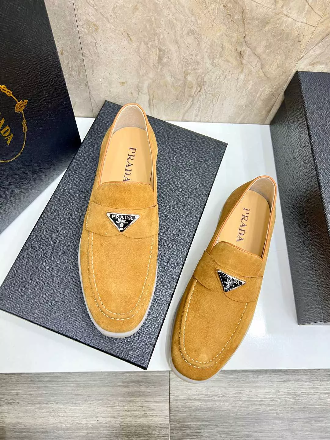 Sophisticated 2838 Prada Leather Shoes For Men