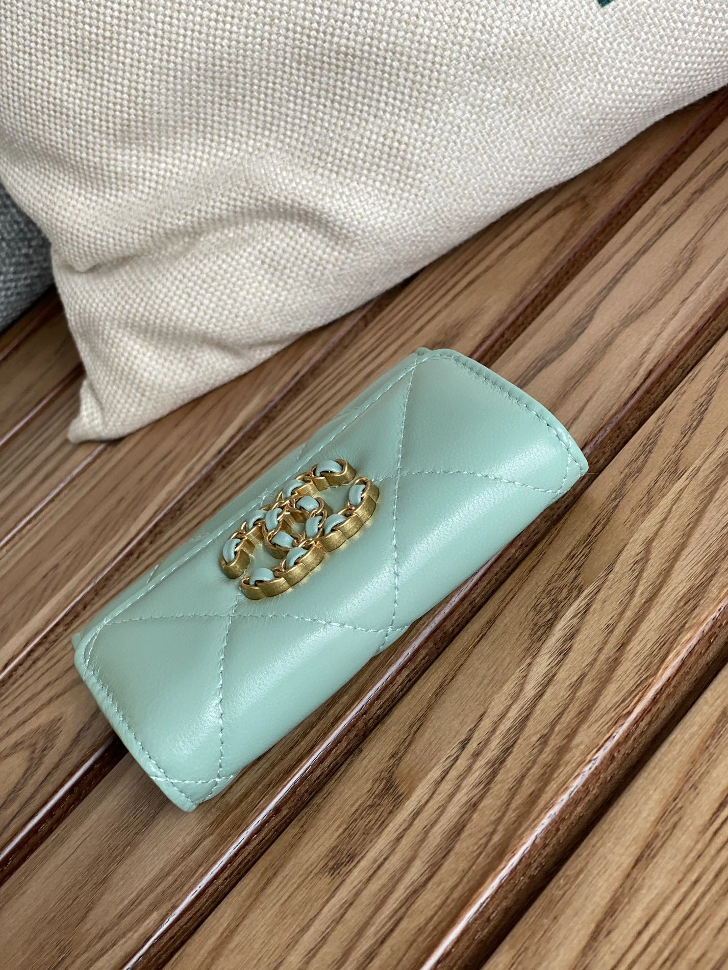 Sophisticated 2909 Chanel Wallets