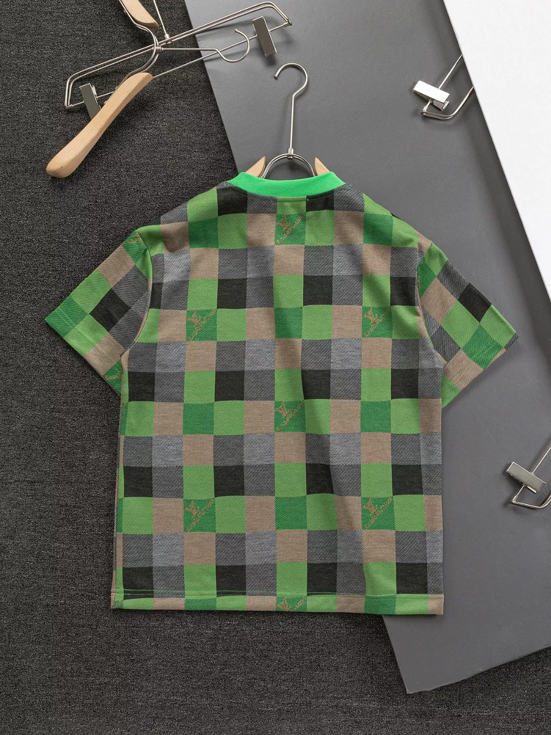 Sophisticated 2927 Louis Vuitton LV T-Shirts Short Sleeved For Unisex