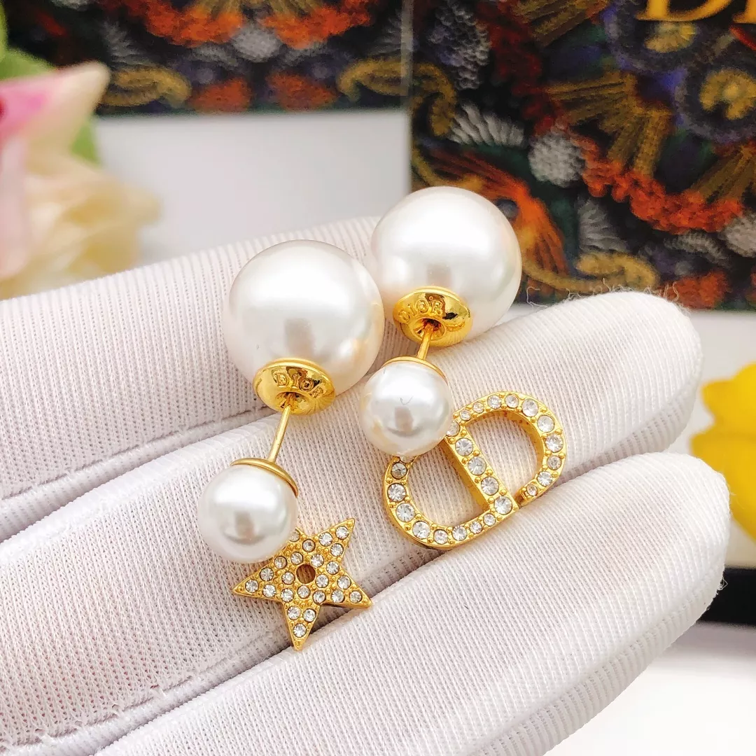 Sophisticated 3014 Christian Dior Earrings For Women