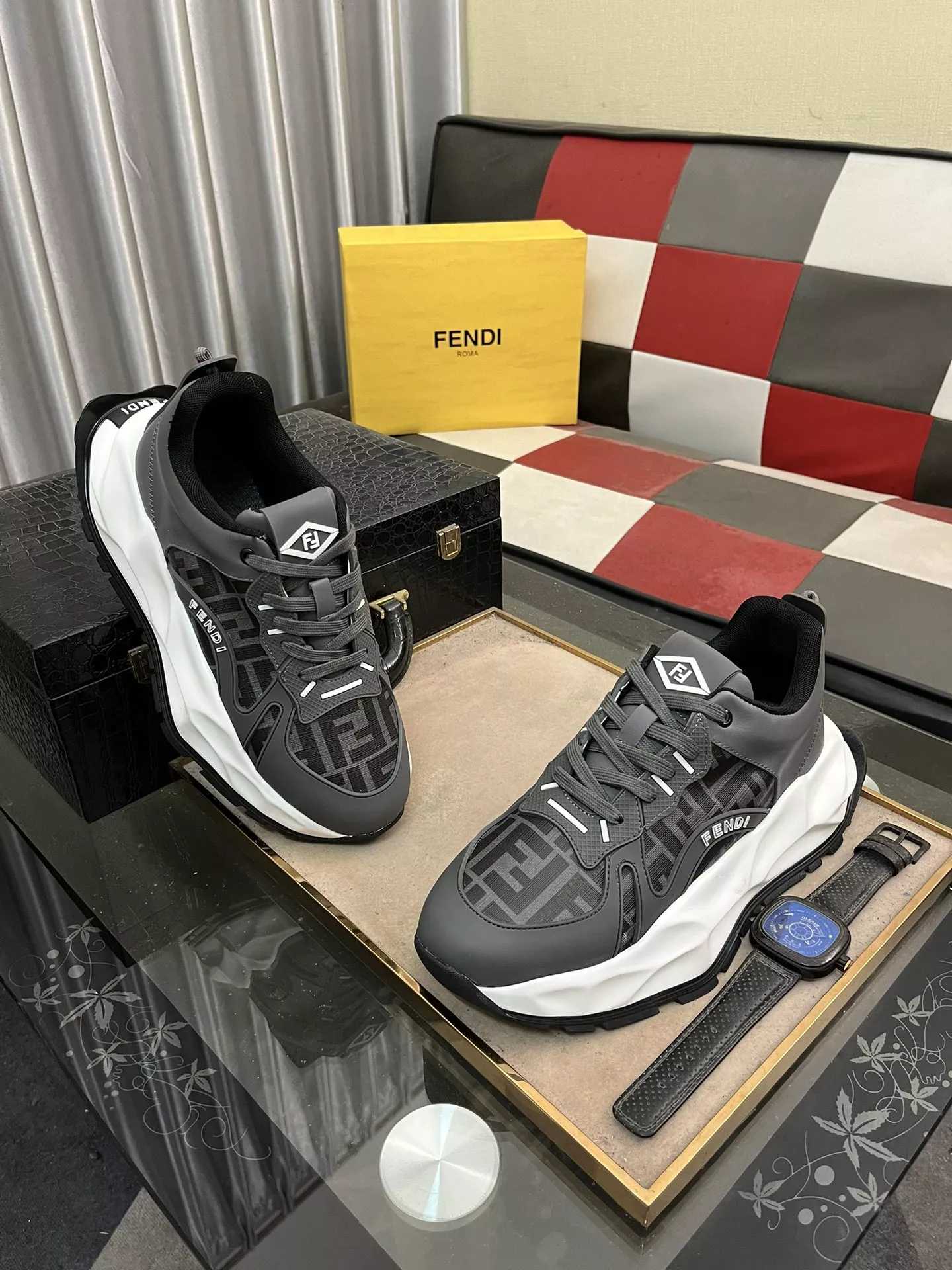 Sophisticated 3153 Fendi Casual Shoes For Men