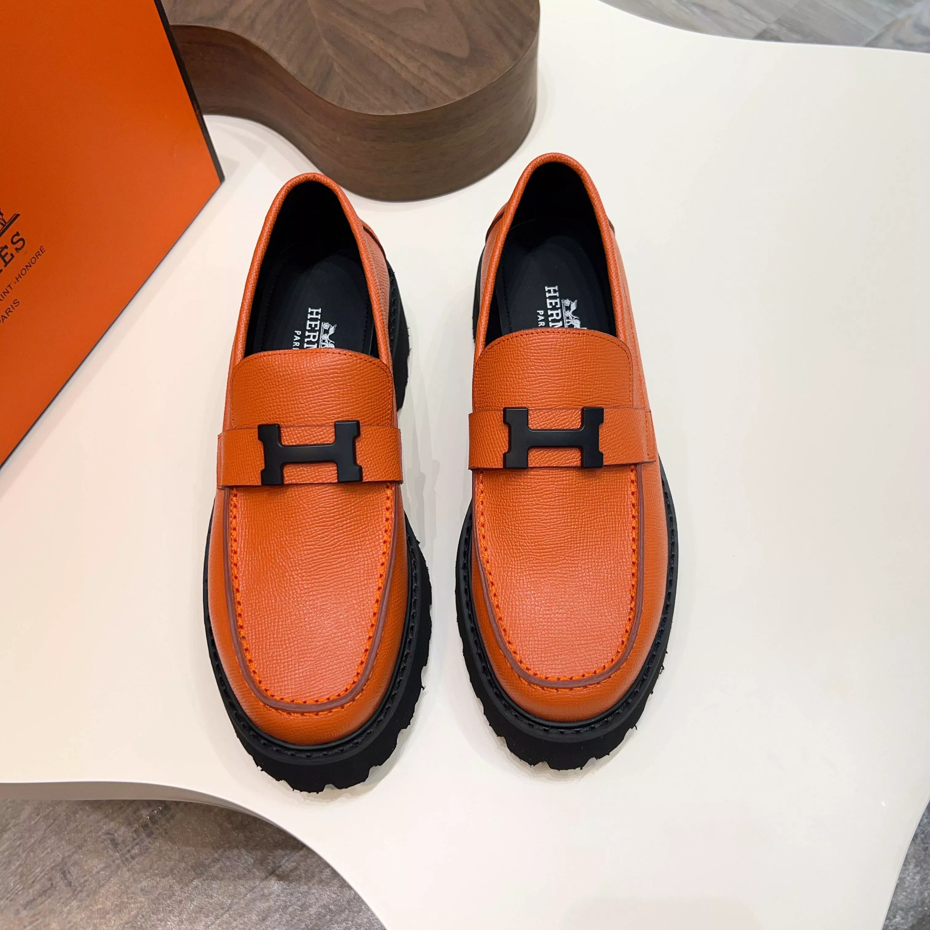 Sophisticated 322 Hermes Leather Shoes For Men