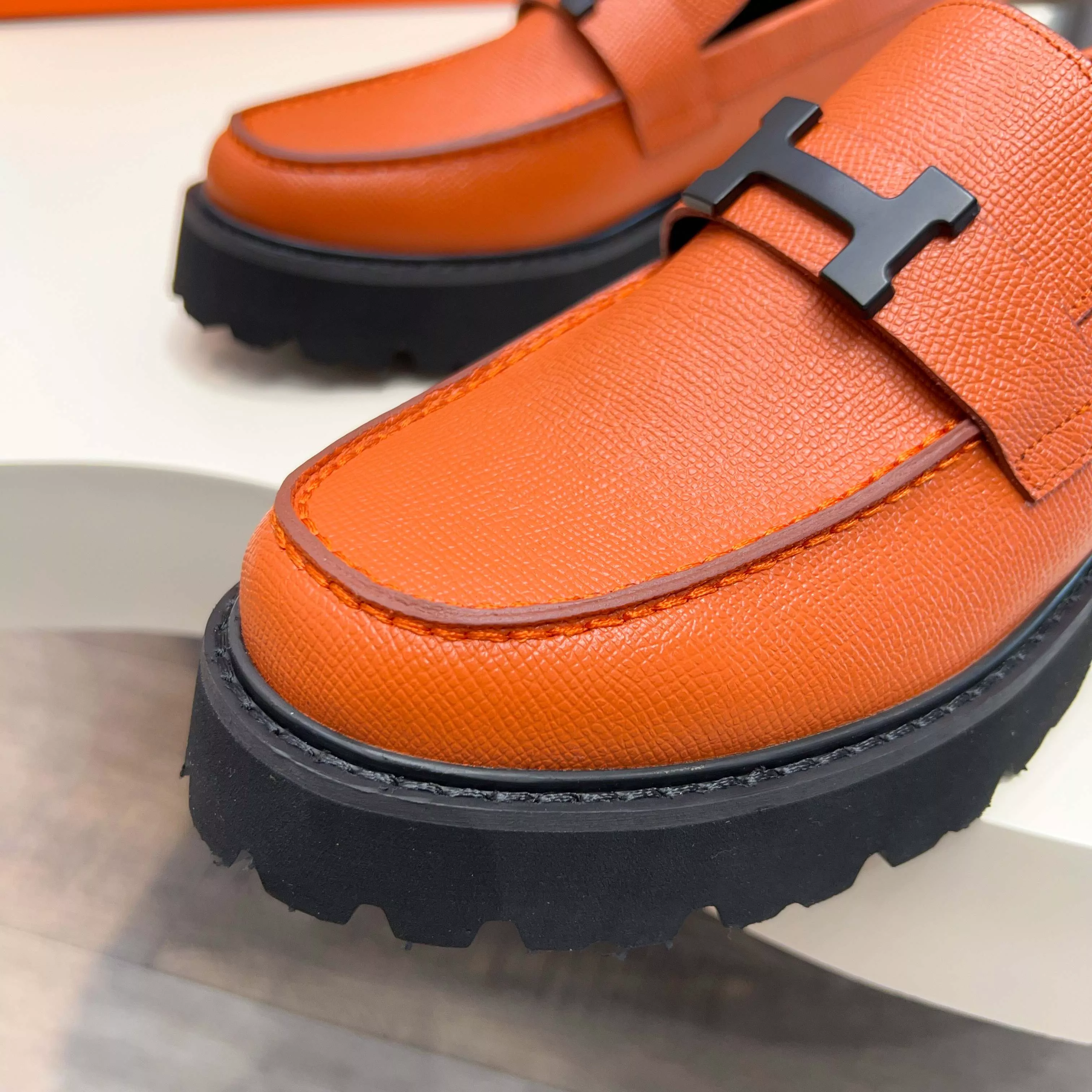 Sophisticated 322 Hermes Leather Shoes For Men
