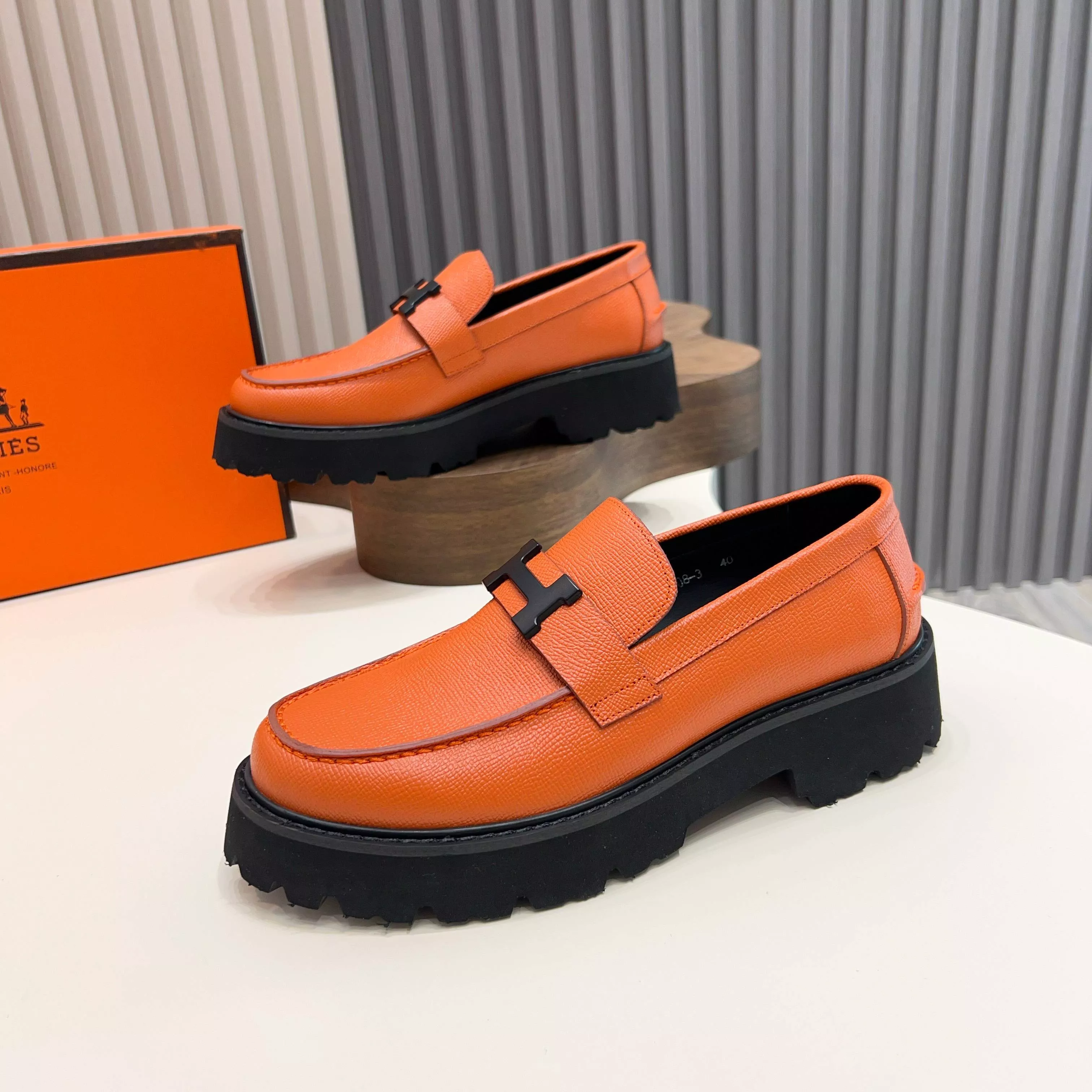 Sophisticated 322 Hermes Leather Shoes For Men