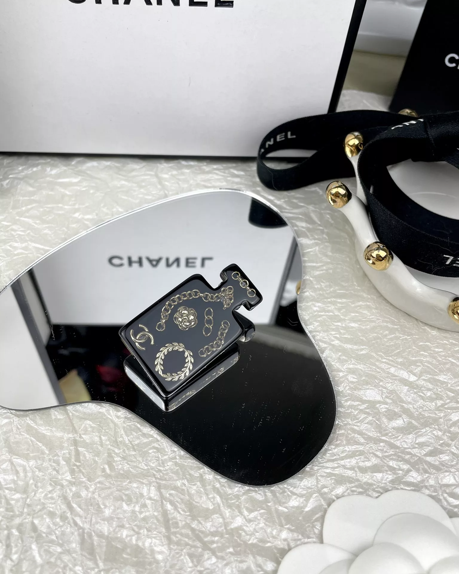 Sophisticated 3246 Chanel Brooches For Women