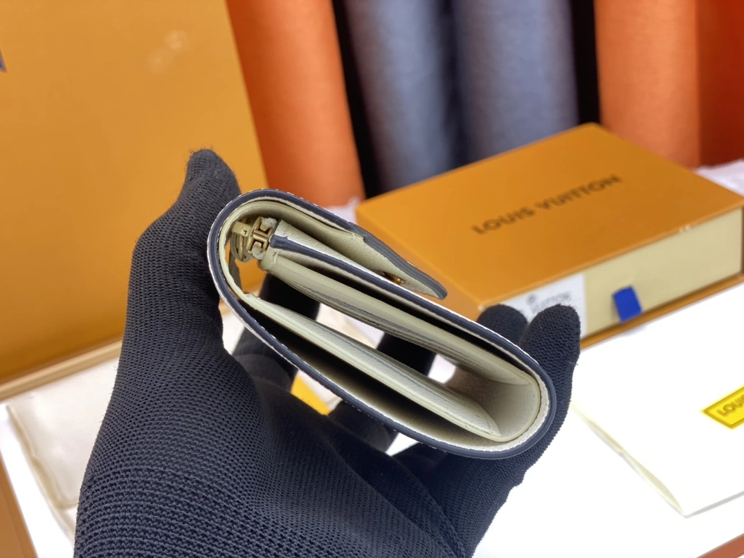 Sophisticated 3266 Louis Vuitton AAA Quality Wallets