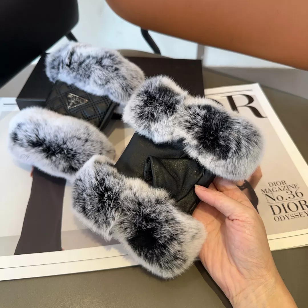 Sophisticated 3421 Prada Gloves