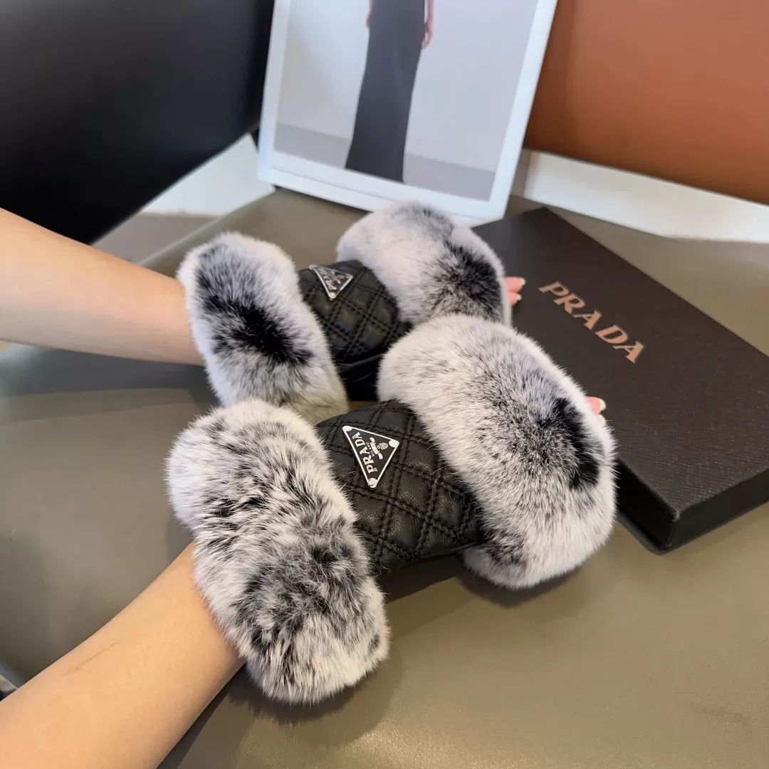 Sophisticated 3421 Prada Gloves