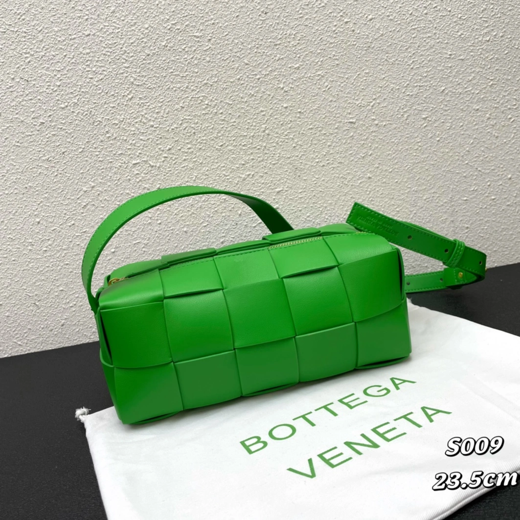 Sophisticated 3440 Bottega Veneta BV AAA Quality Messenger Bags For Women
