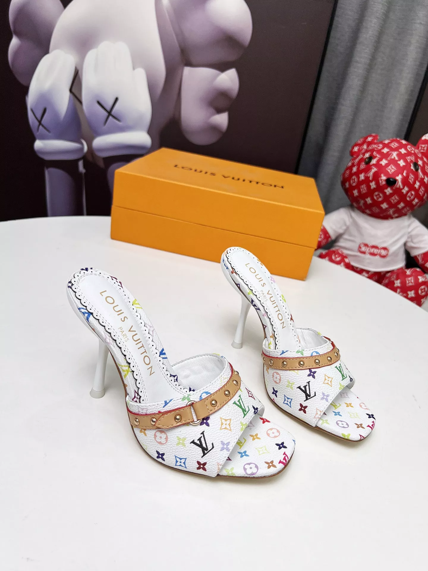 Sophisticated 347 Louis Vuitton Slippers For Women