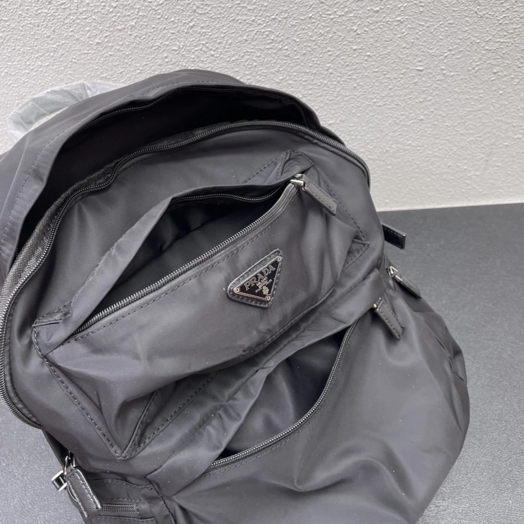 Sophisticated 3585 Prada AAA Quality Backpacks For Unisex