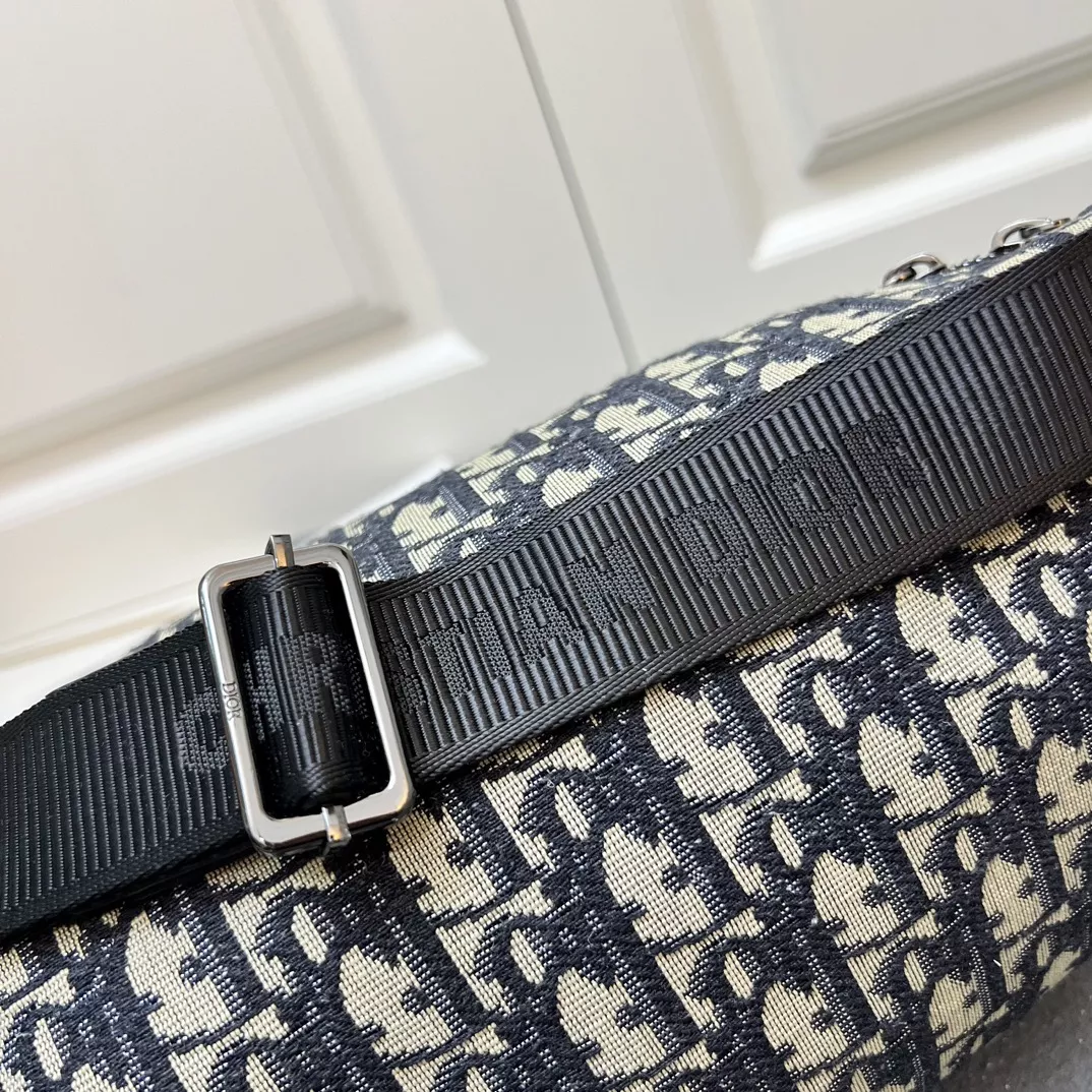 Sophisticated 3645 Christian Dior AAA Quality Belt Bags For Unisex