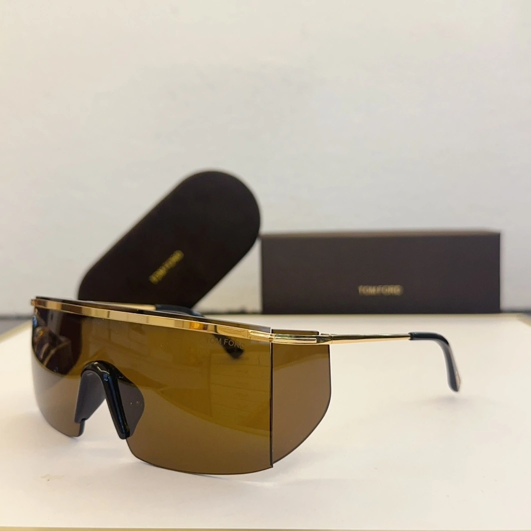 Sophisticated 370 Tom Ford AAA Quality Sunglasses
