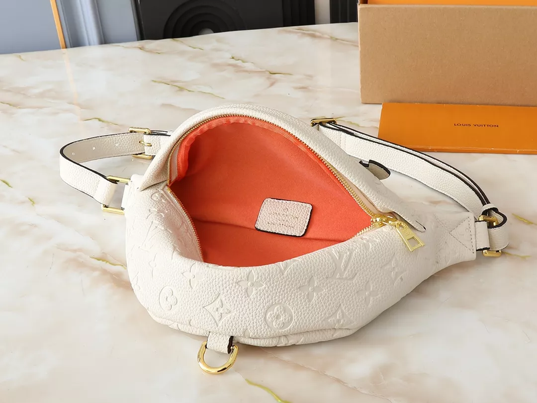 Sophisticated 3937 Louis Vuitton LV AAA Quality Belt Bags For Unisex