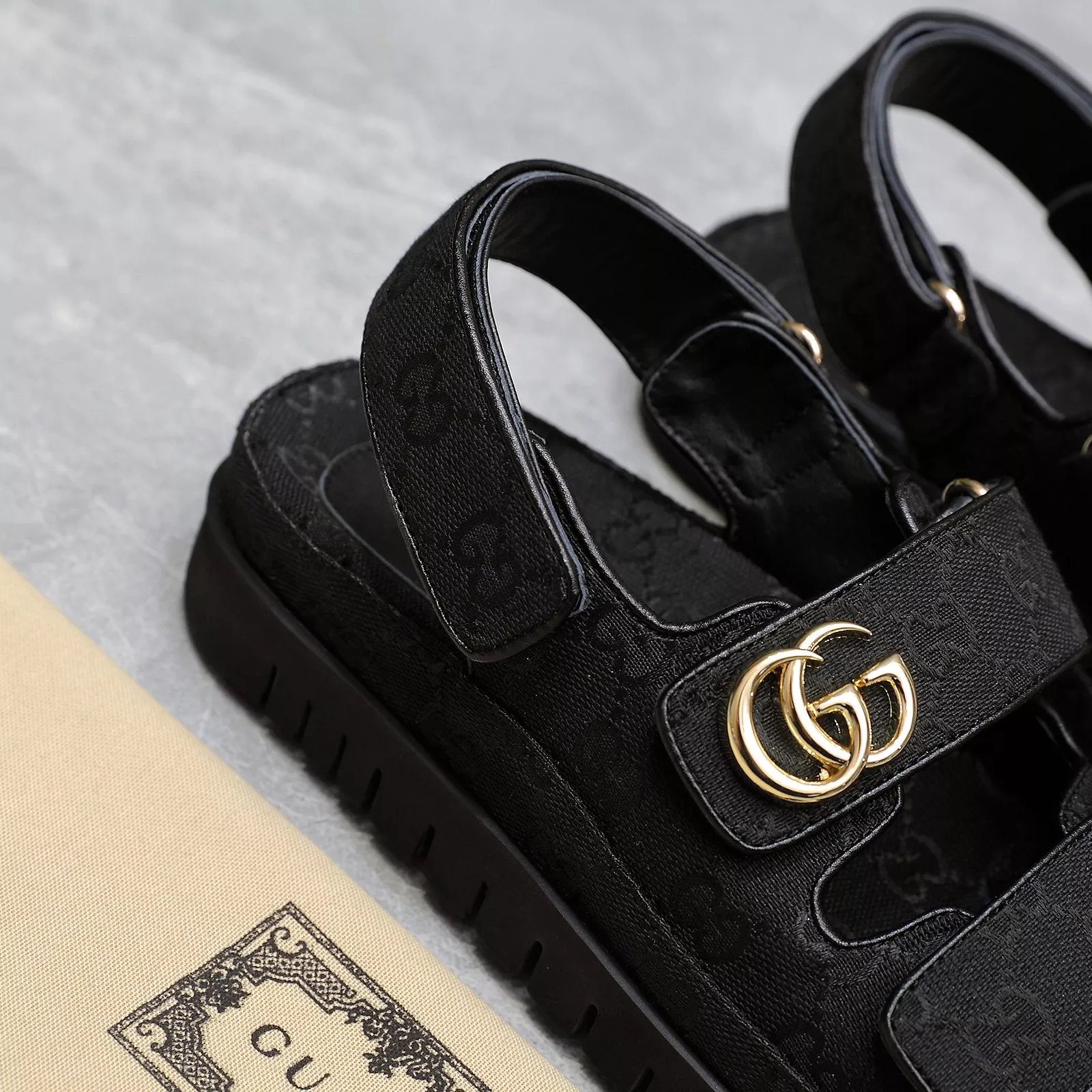 Sophisticated 3983 Gucci Sandal For Women