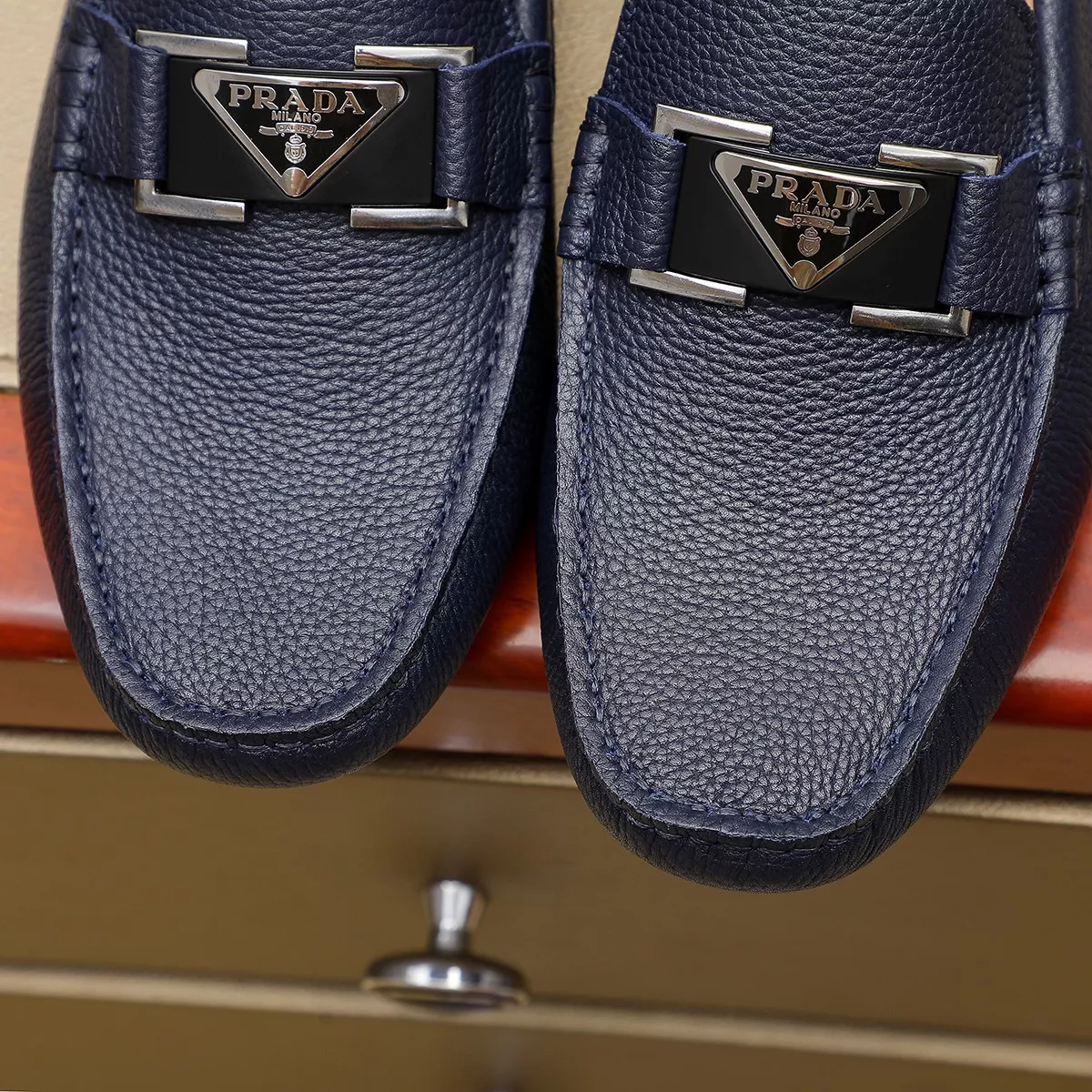 Sophisticated 4066 Prada Leather Shoes For Men