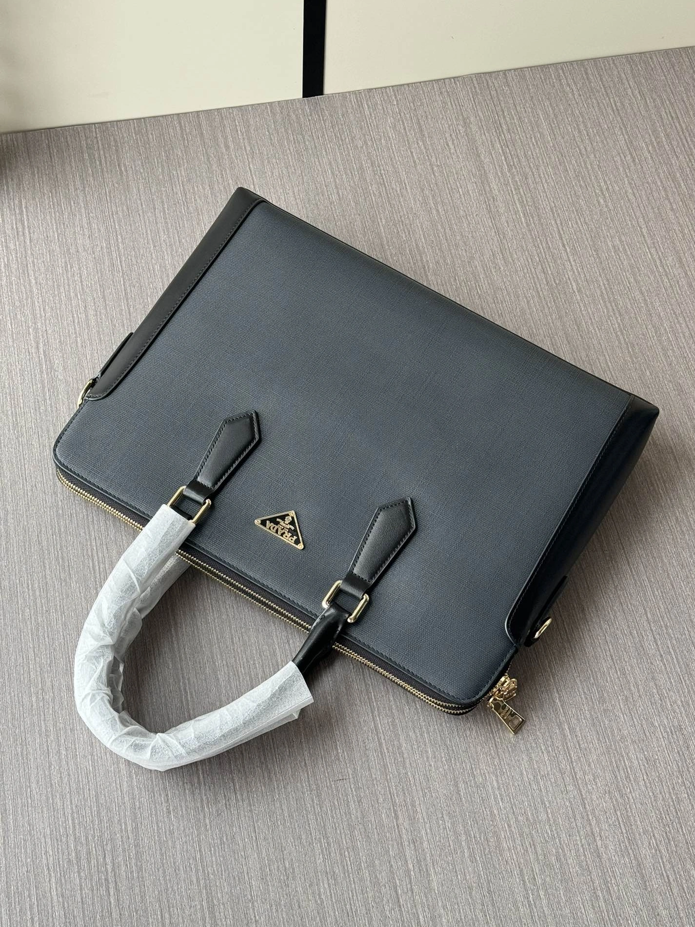 Sophisticated 4117 Prada AAA Man Handbags