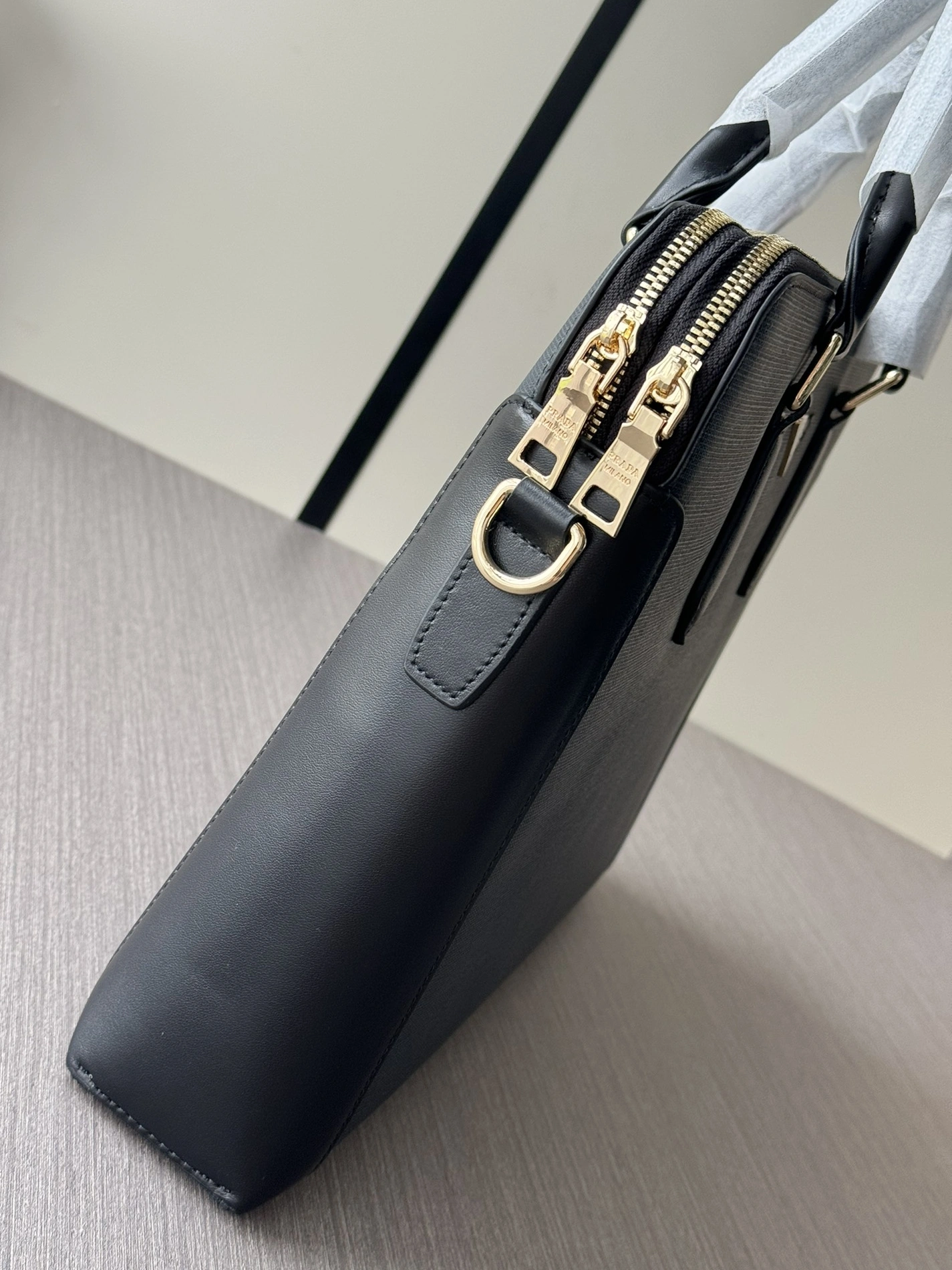 Sophisticated 4117 Prada AAA Man Handbags