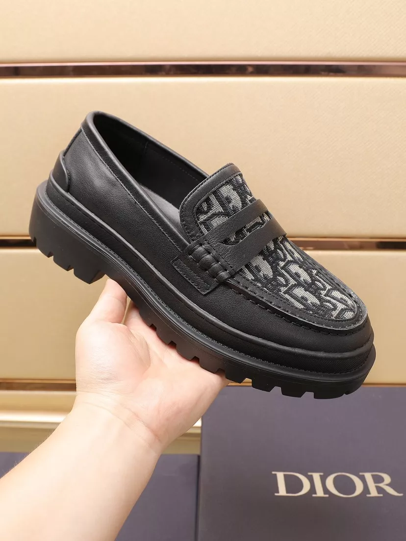 Sophisticated 413 Christian Dior Leather Shoes For Men