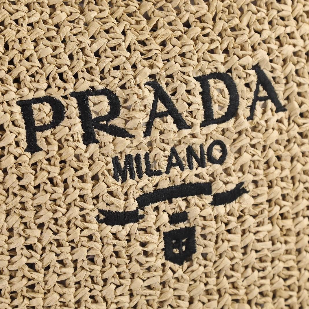 Sophisticated 4266 Prada AAA Quality Handbags For Women