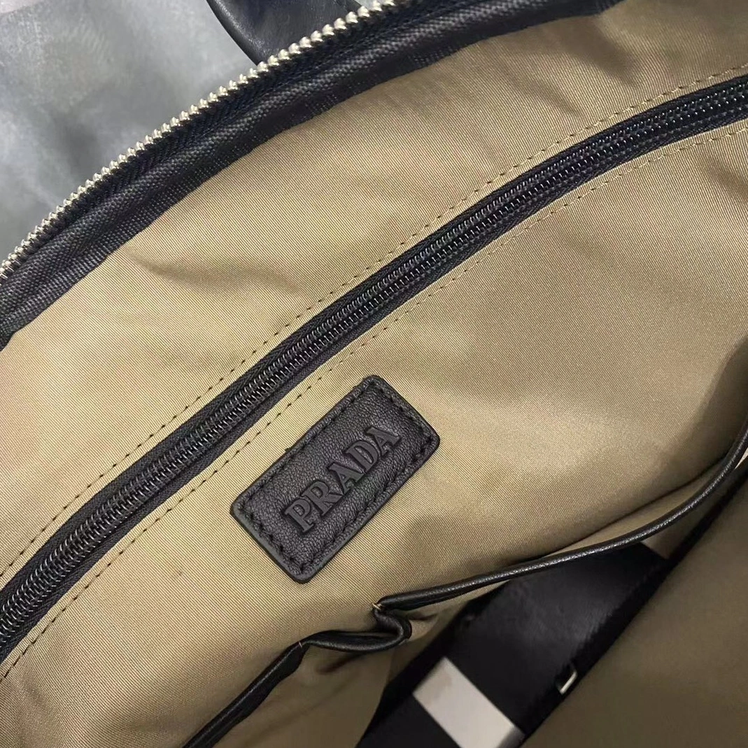 Sophisticated 4293 Prada AAA Man Handbags
