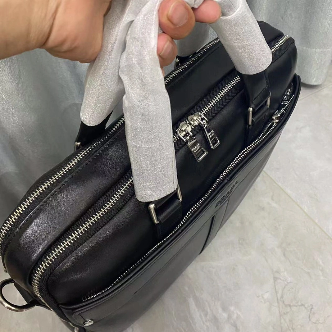 Sophisticated 4293 Prada AAA Man Handbags