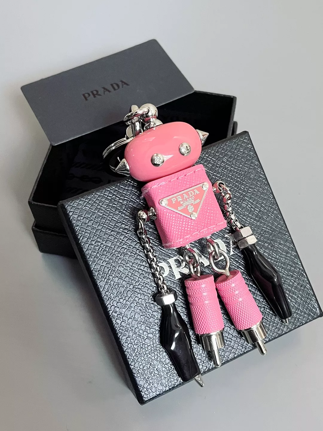 Sophisticated 4456 Prada Key Holder And Bag Buckle