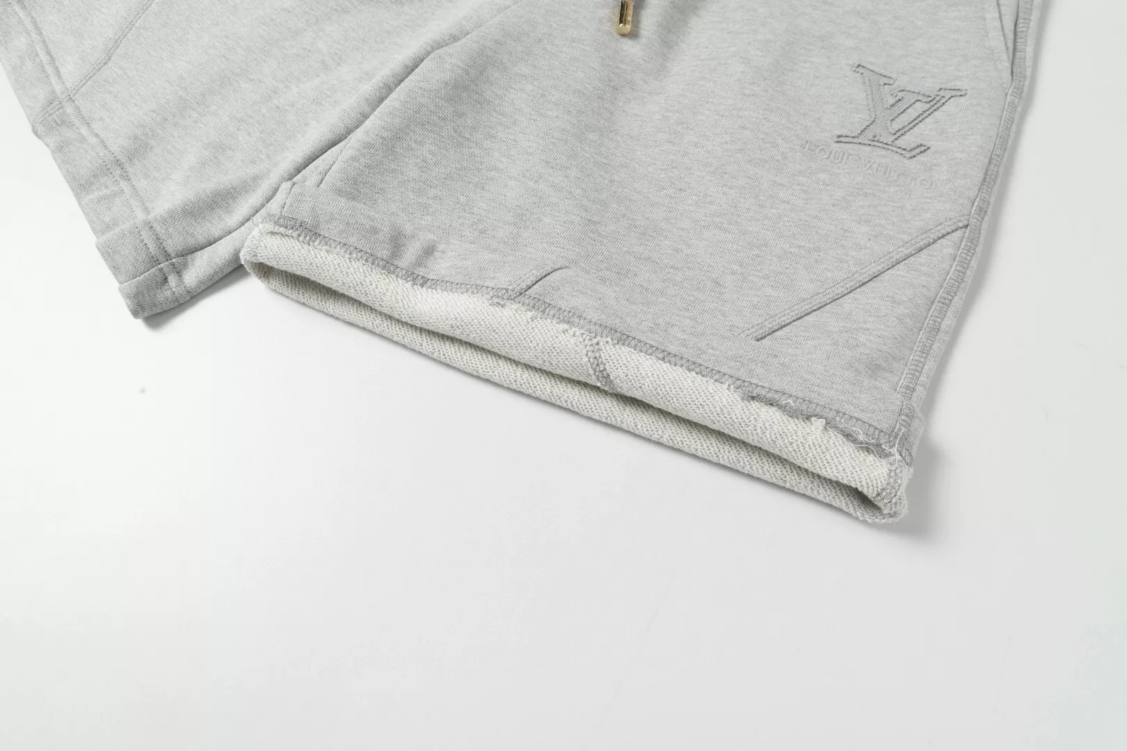 Sophisticated 4483 Louis Vuitton LV Pants For Men