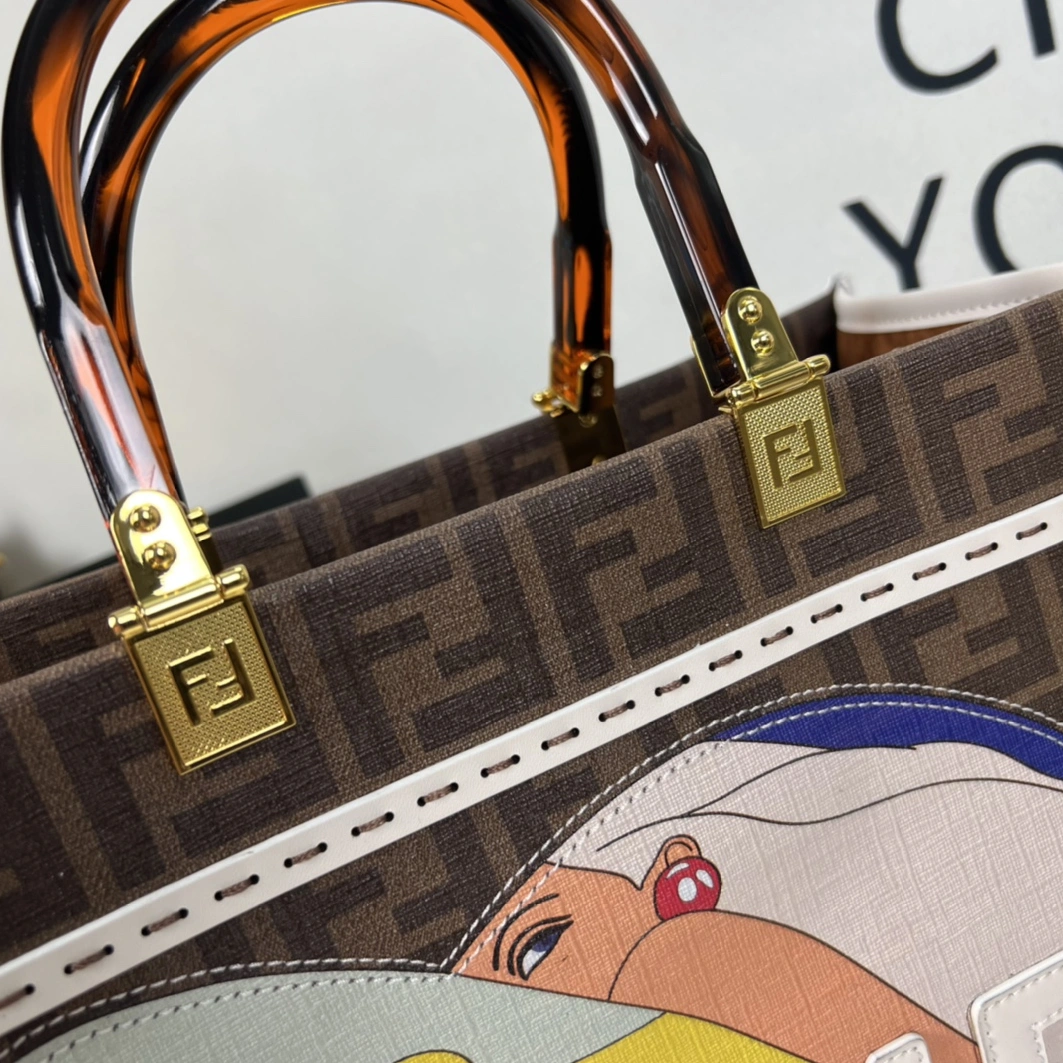 Sophisticated 4531 Fendi AAA Quality Tote-Handbags For Women