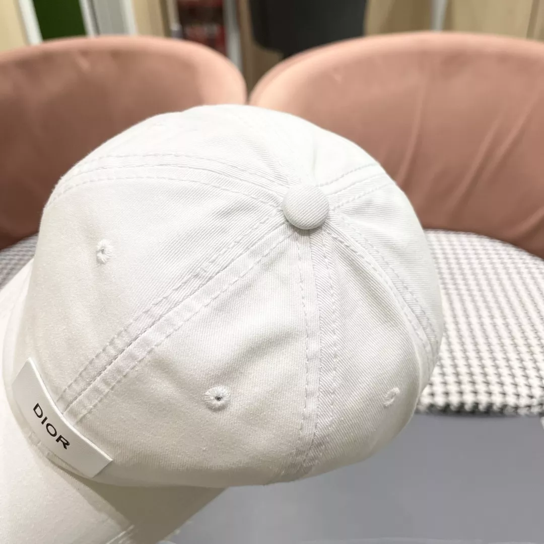 Sophisticated 4775 Christian Dior Caps