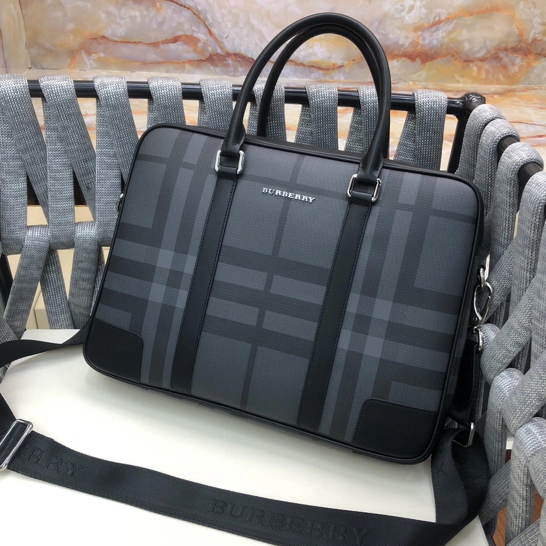 Sophisticated 481 Burberry AAA Man Handbags