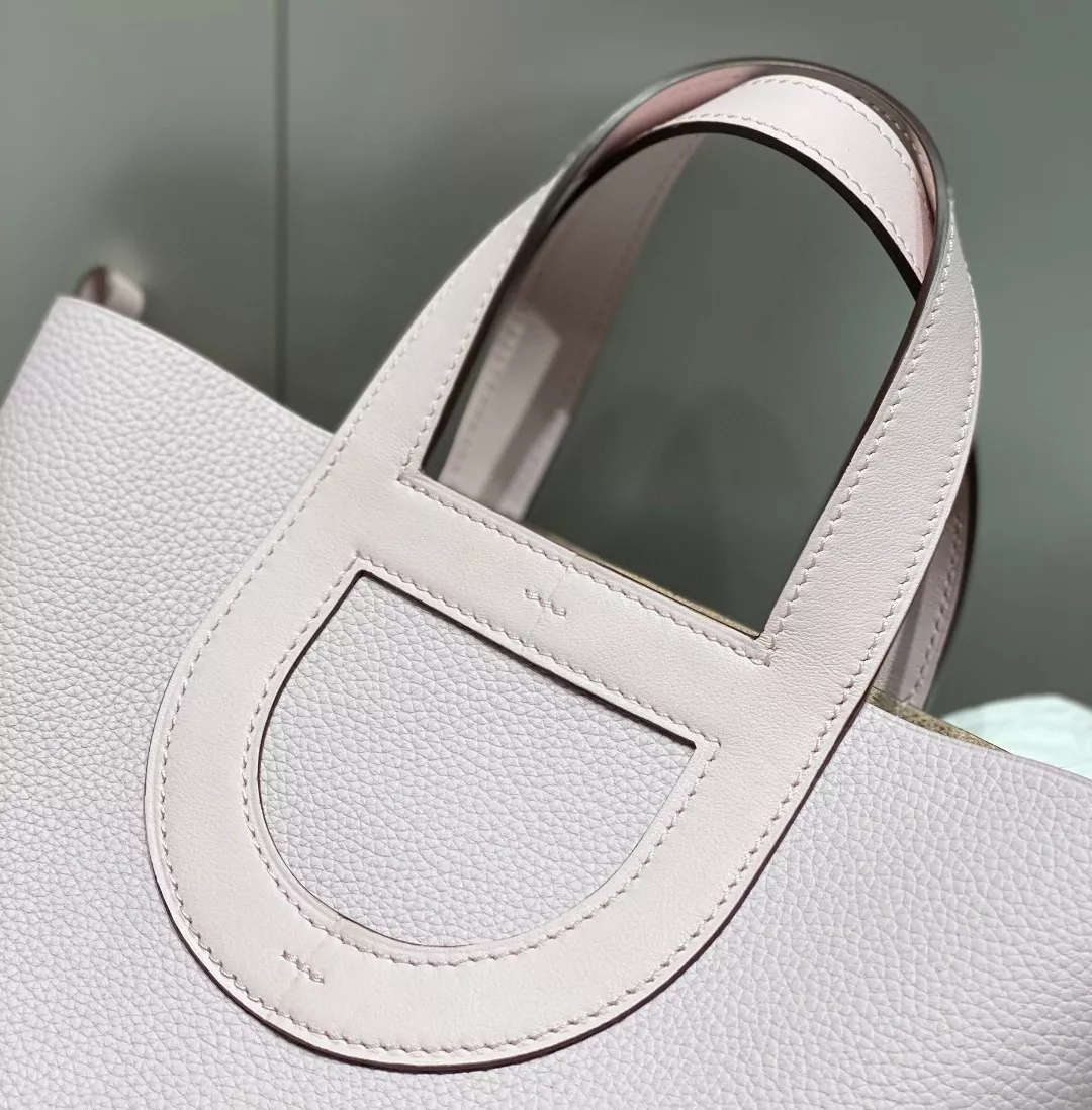 Sophisticated 4868 Hermes AAA Quality Handbags In Silver For Women