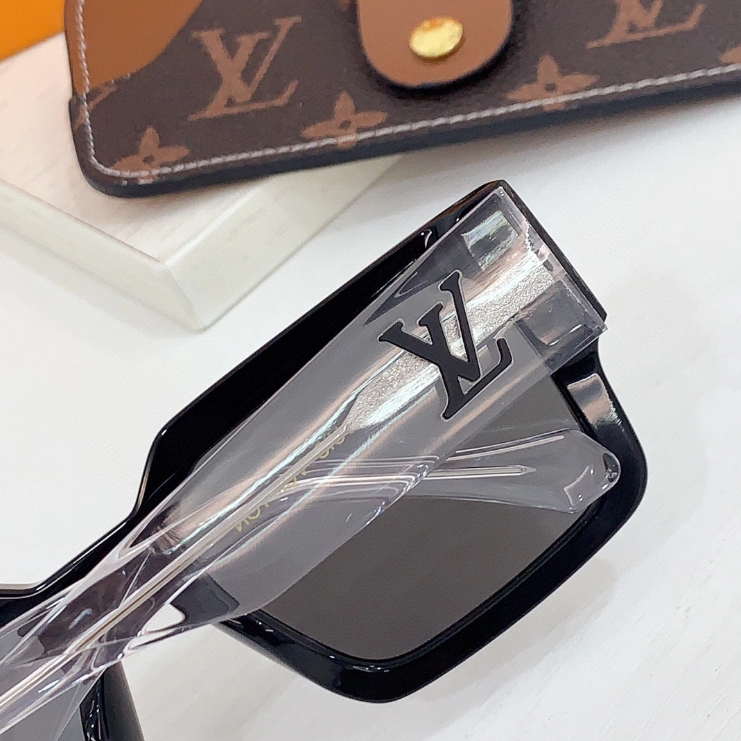 Sophisticated 4964 Louis Vuitton AAA Quality Sunglasses