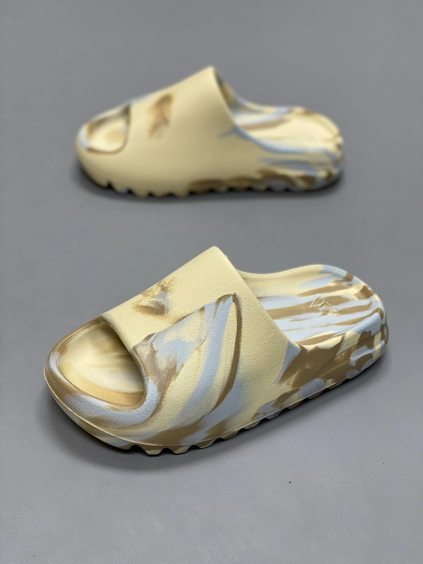 Sophisticated 5066 Adidas Yeezy Slippers For Women