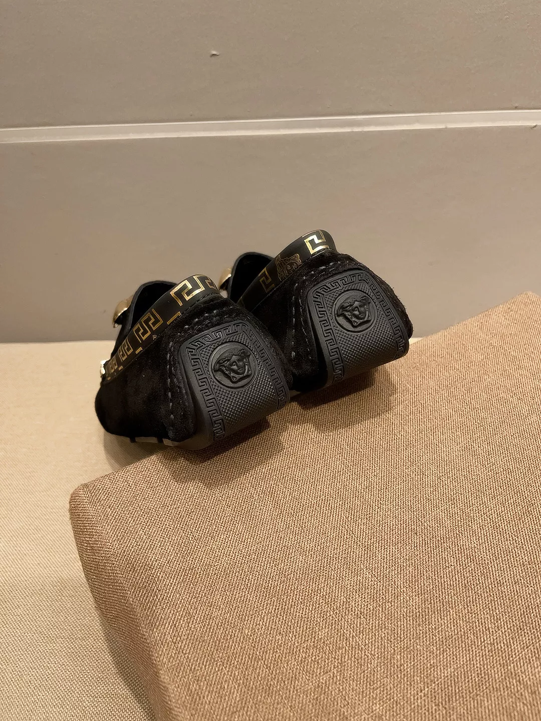Sophisticated 5127 Versace Leather Shoes For Men