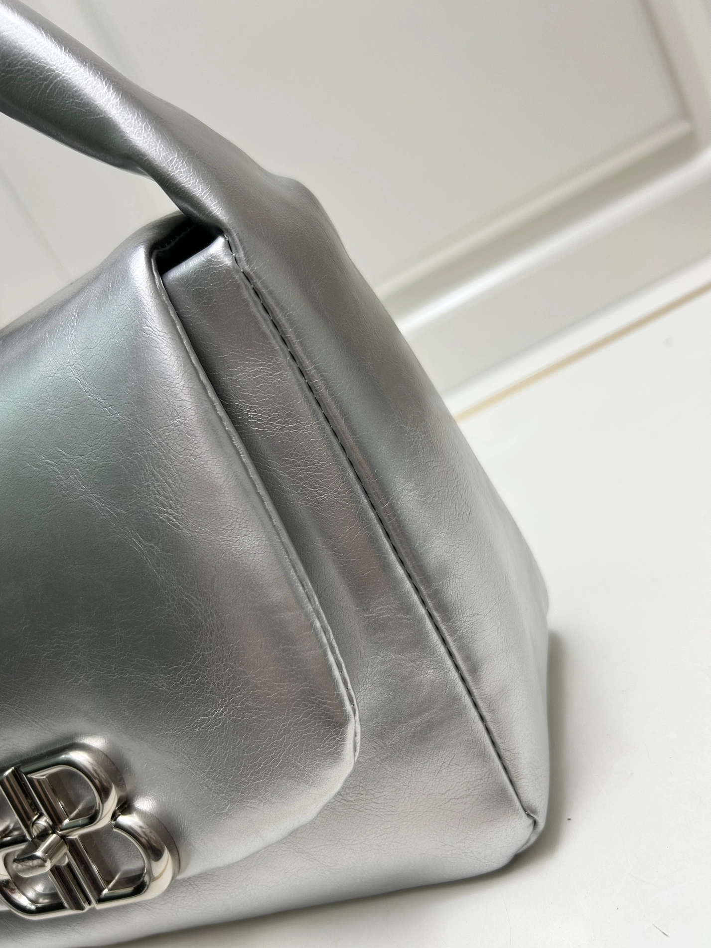 Sophisticated 517 Balenciaga AAA Quality Shoulder Bags For Women