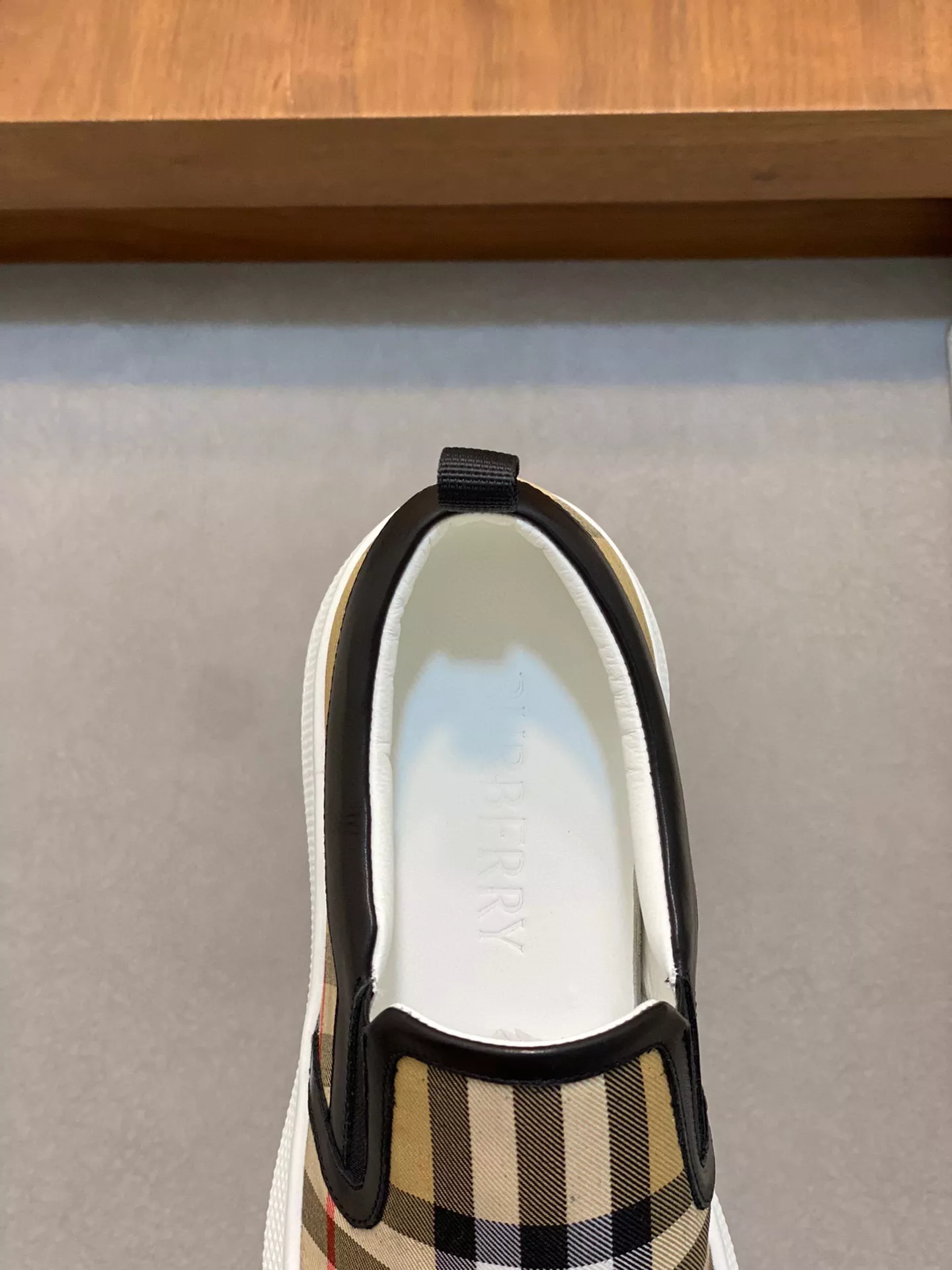 Sophisticated 5283 Burberry Casual Shoes For Men