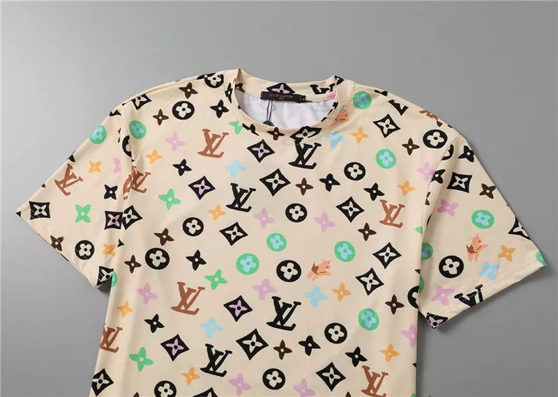 Sophisticated 5419 Louis Vuitton LV Tracksuits Short Sleeved For Men
