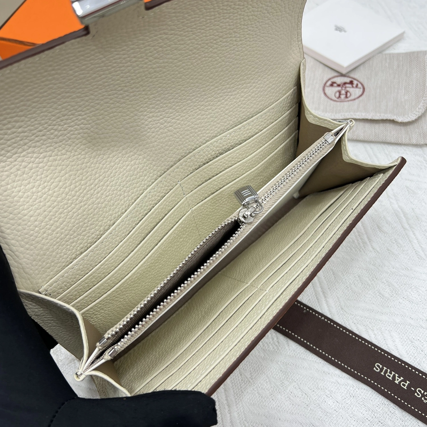 Sophisticated 5498 Hermes AAA Quality Wallets