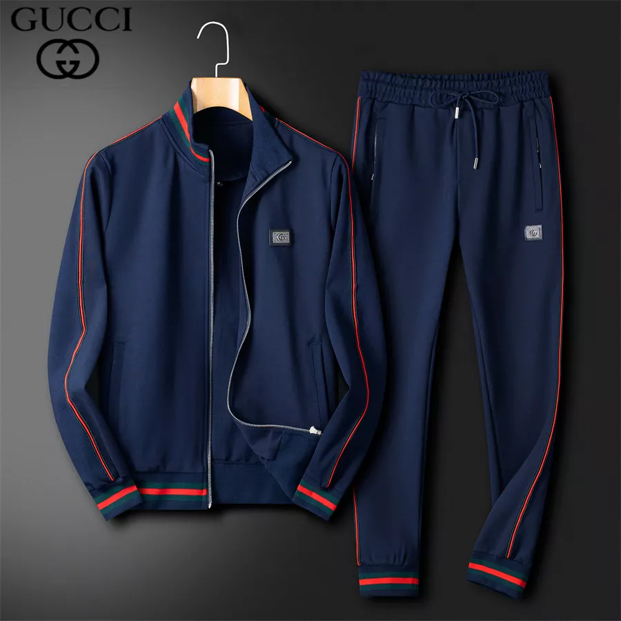 Sophisticated 5563 Gucci Tracksuits Long Sleeved For Men