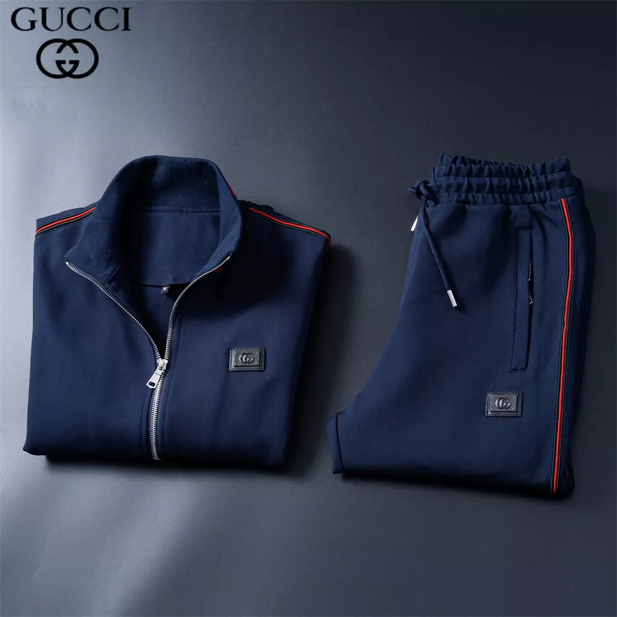 Sophisticated 5563 Gucci Tracksuits Long Sleeved For Men