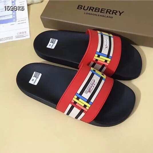Sophisticated 560 Burberry Slippers For Men