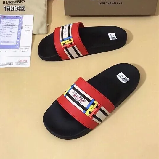 Sophisticated 560 Burberry Slippers For Men