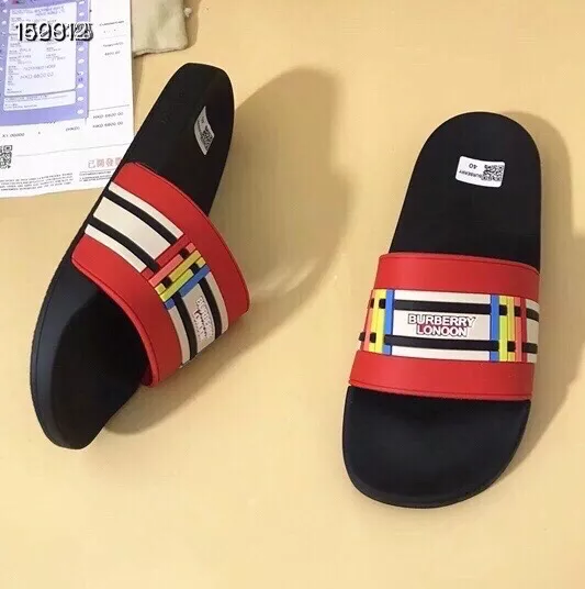 Sophisticated 560 Burberry Slippers For Men
