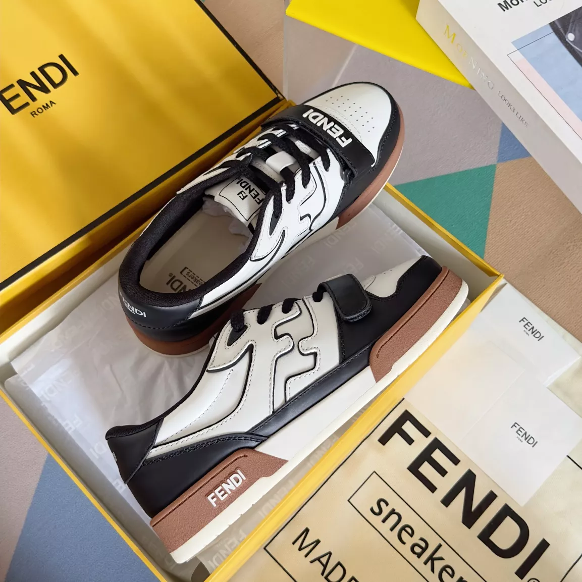 Sophisticated 5835 Fendi Casual Shoes For Women