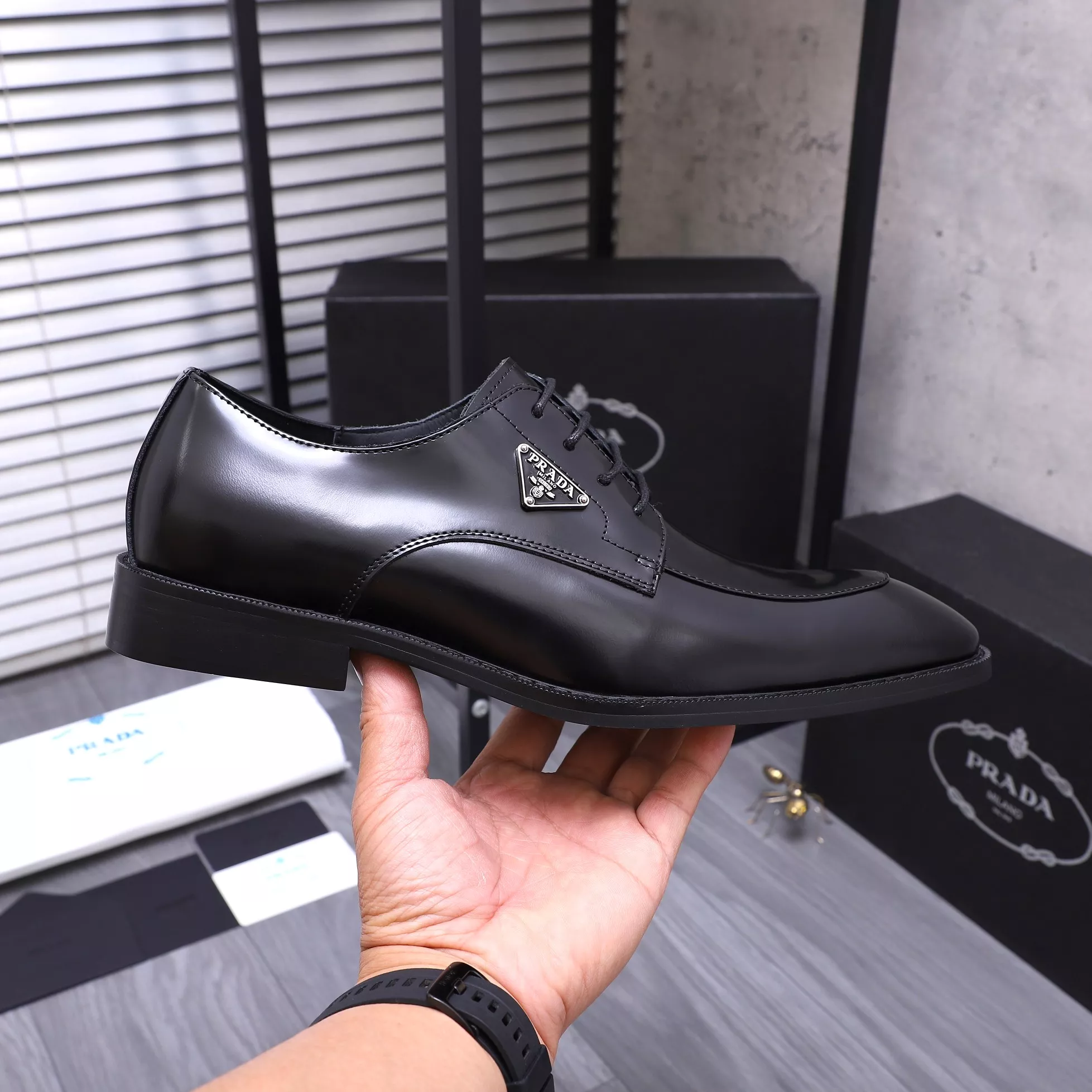 Sophisticated 5984 Prada Leather Shoes For Men