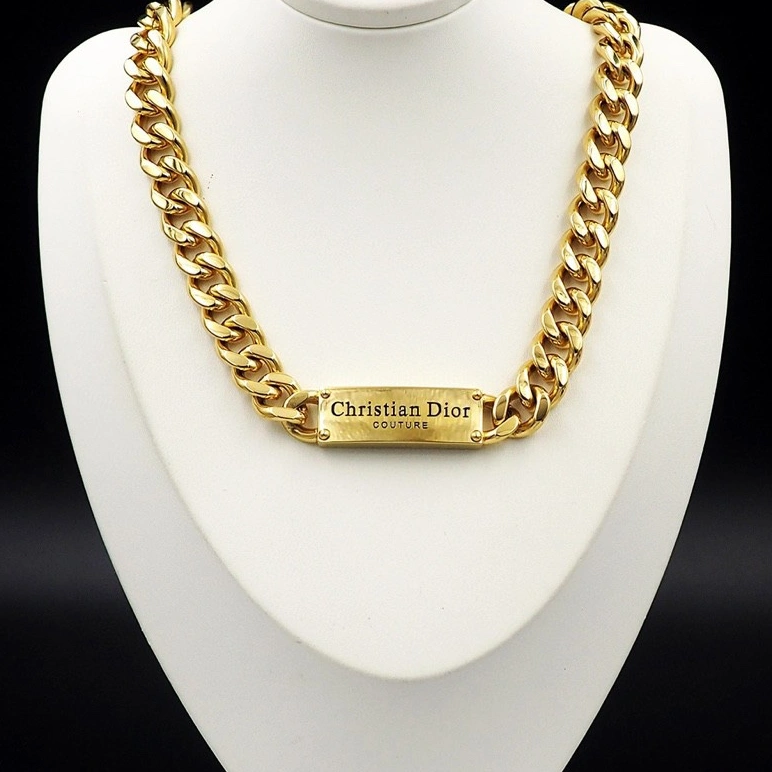 Sophisticated 6103 Christian Dior Jewelry Set