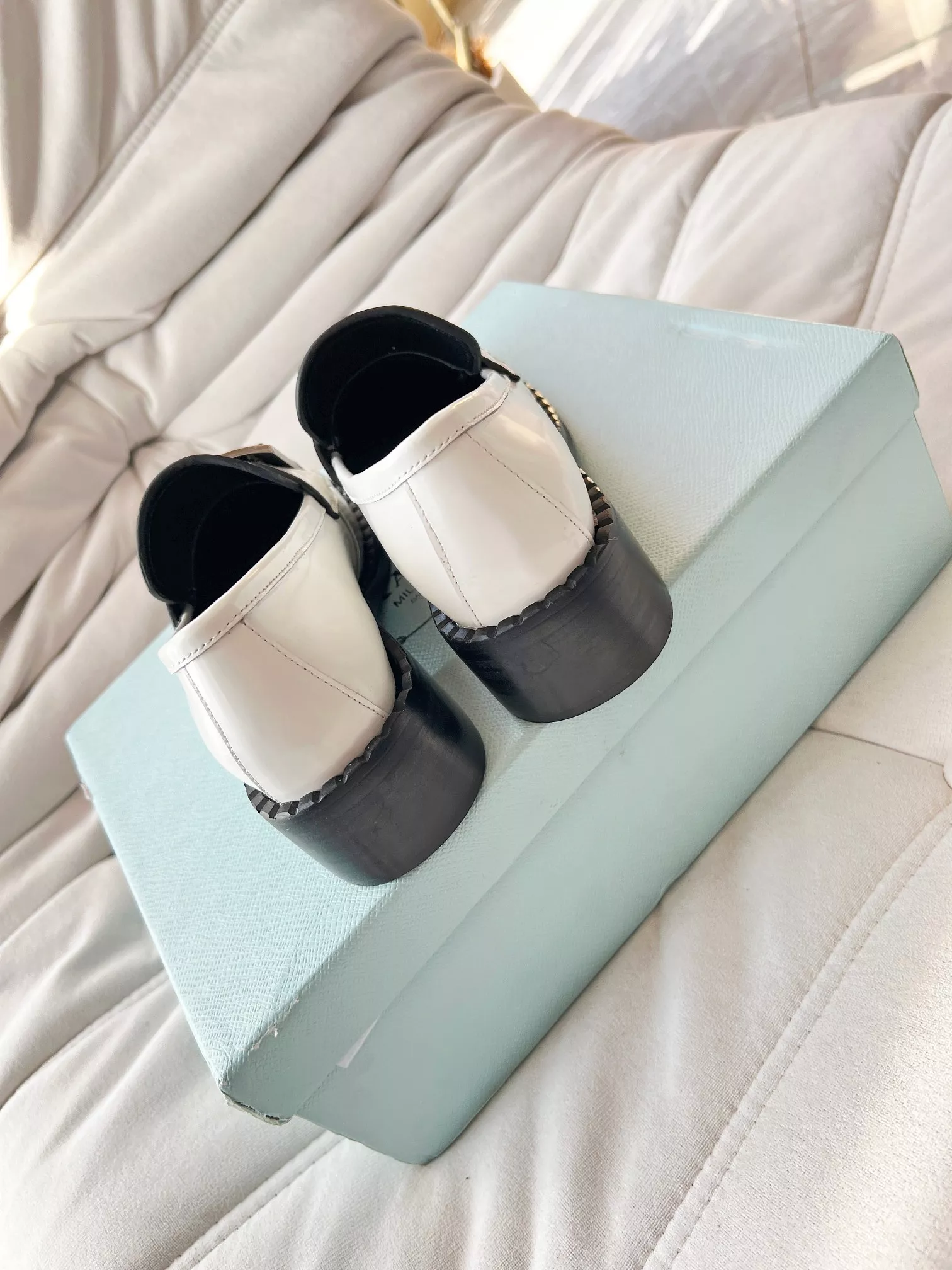 Sophisticated 6144 Prada Leather Shoes For Women