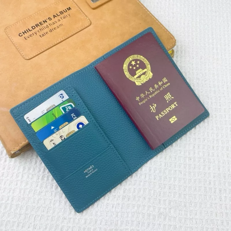 Sophisticated 6500 Hermes Card Case